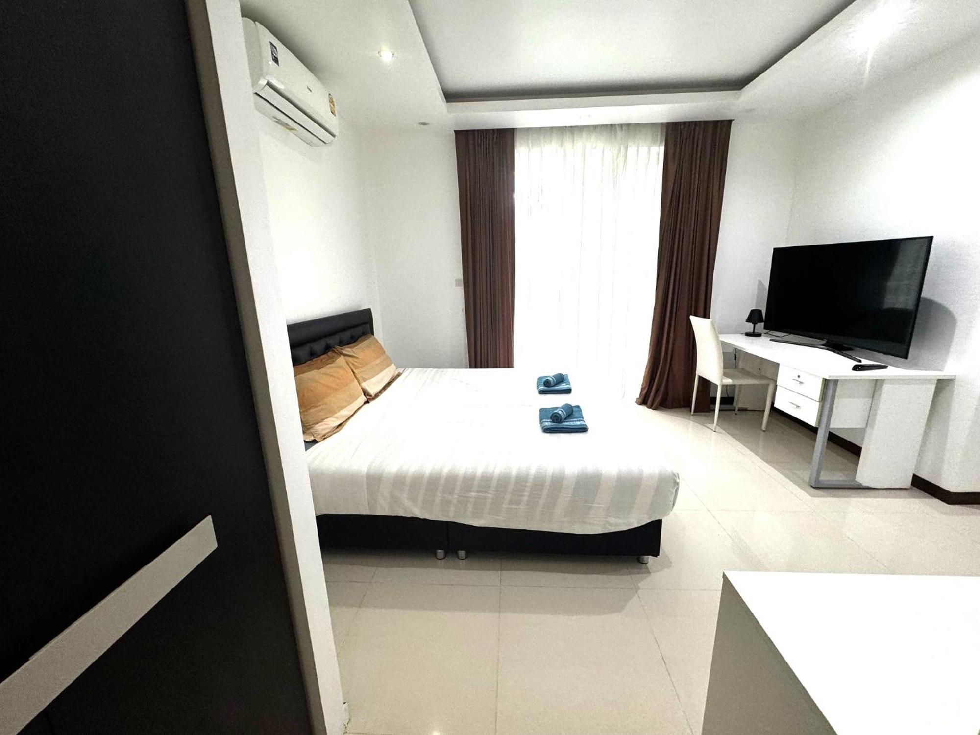 Villa Cheloni 2 Bedrooms Kamala Beach Zewnętrze zdjęcie